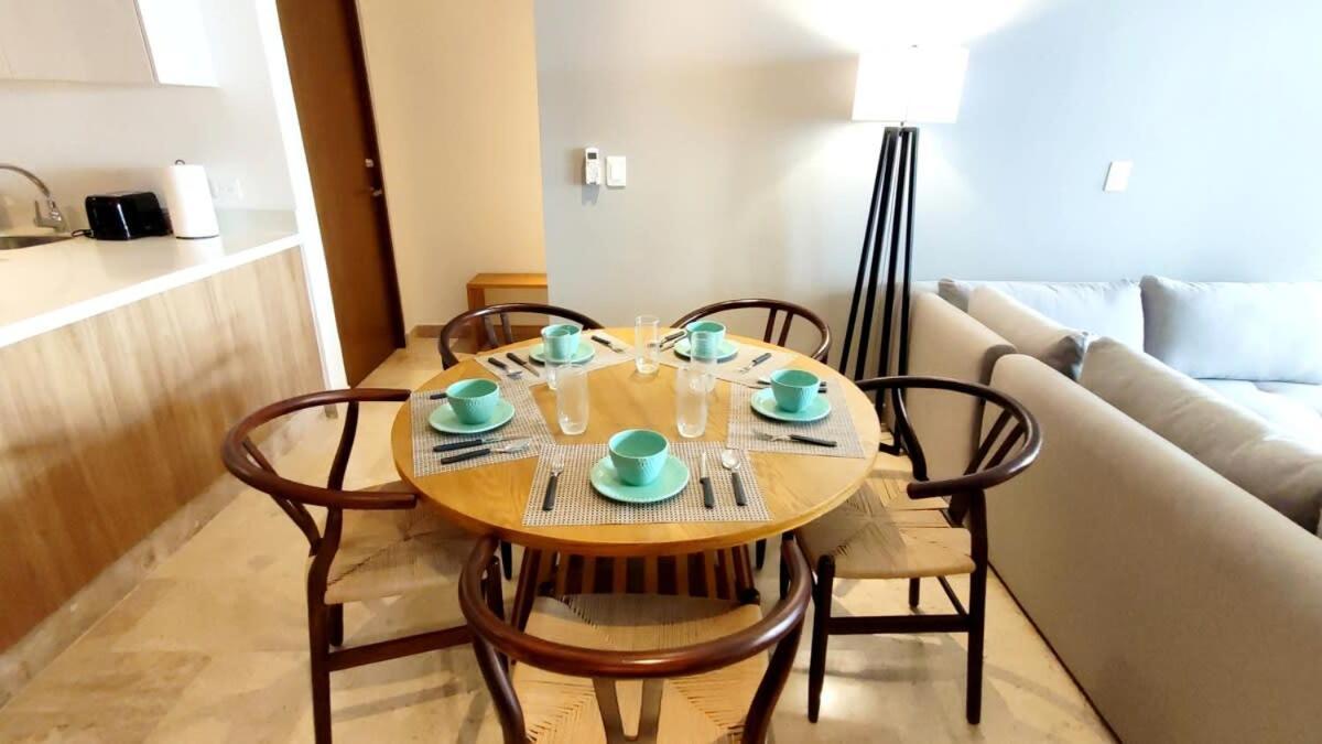 2 Bedroom Amazing Rooftop * Playa del Carmen