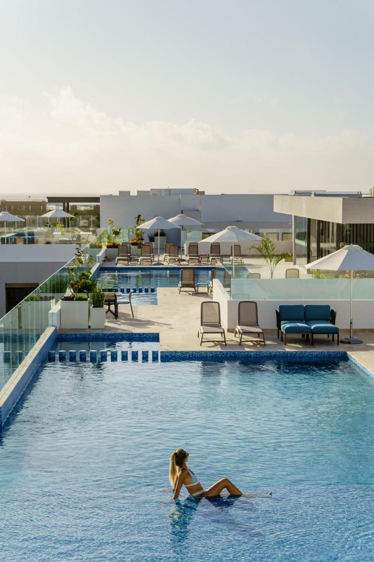 Apartamento 2 Bedroom Amazing Rooftop *
